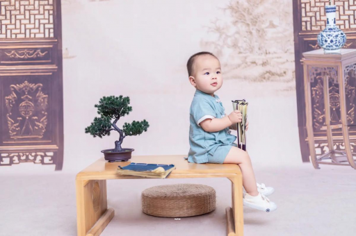 十堰宝宝多久开始攒肚